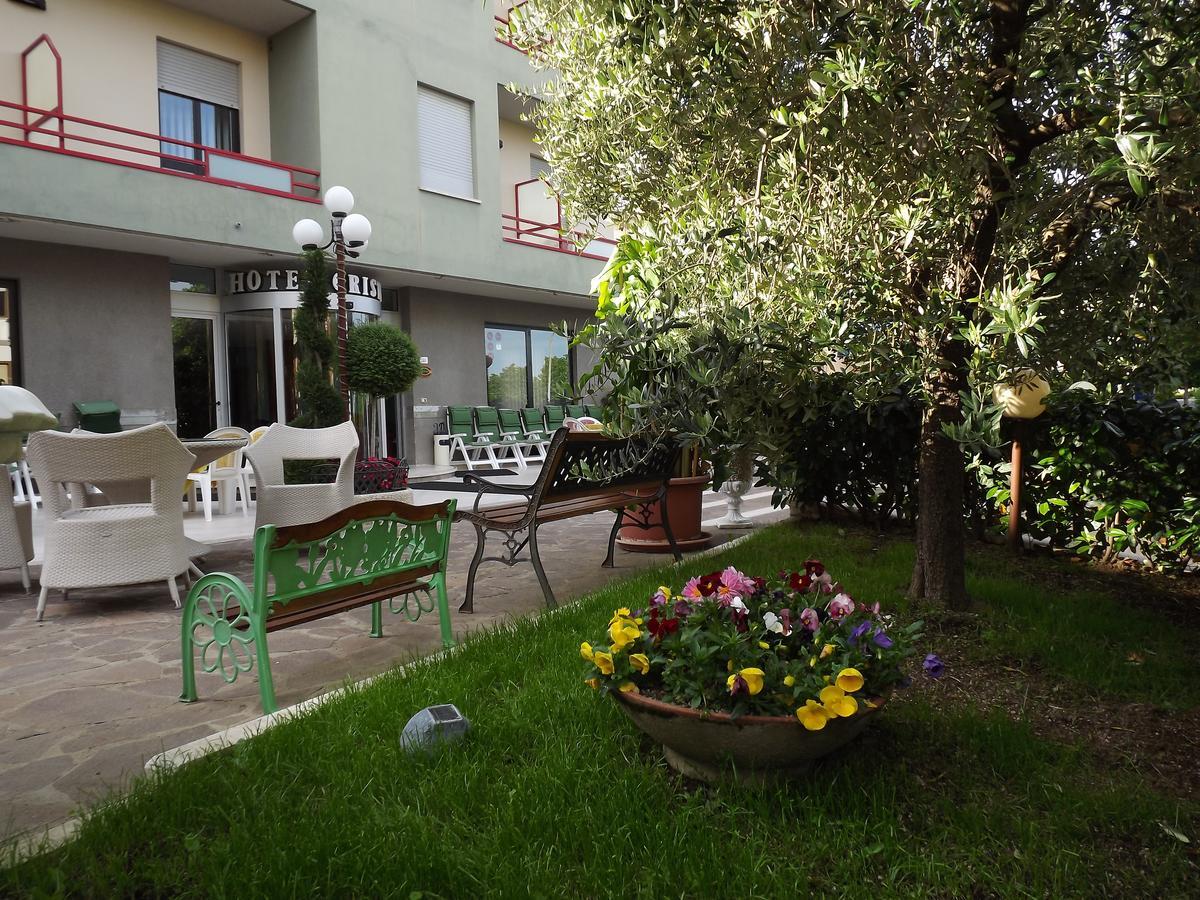 Hotel Cristina Chianciano Terme Exterior foto